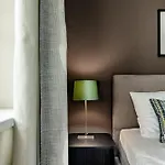 Living Lorens No 8 *